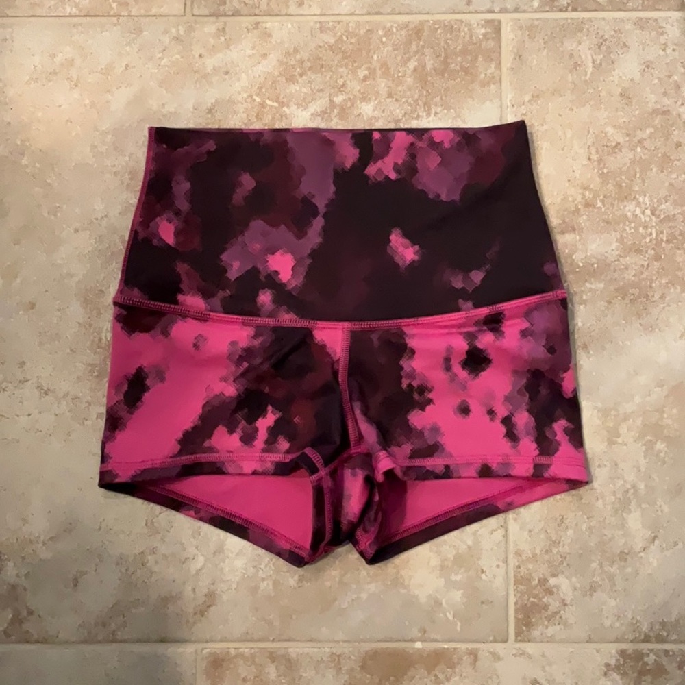 Lululemon boogie shorts